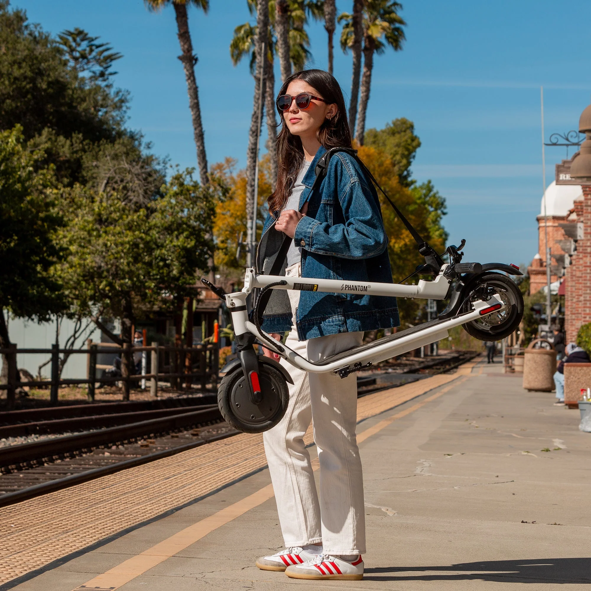 JOURNEY P85 ELECTRIC SCOOTER - Image 37