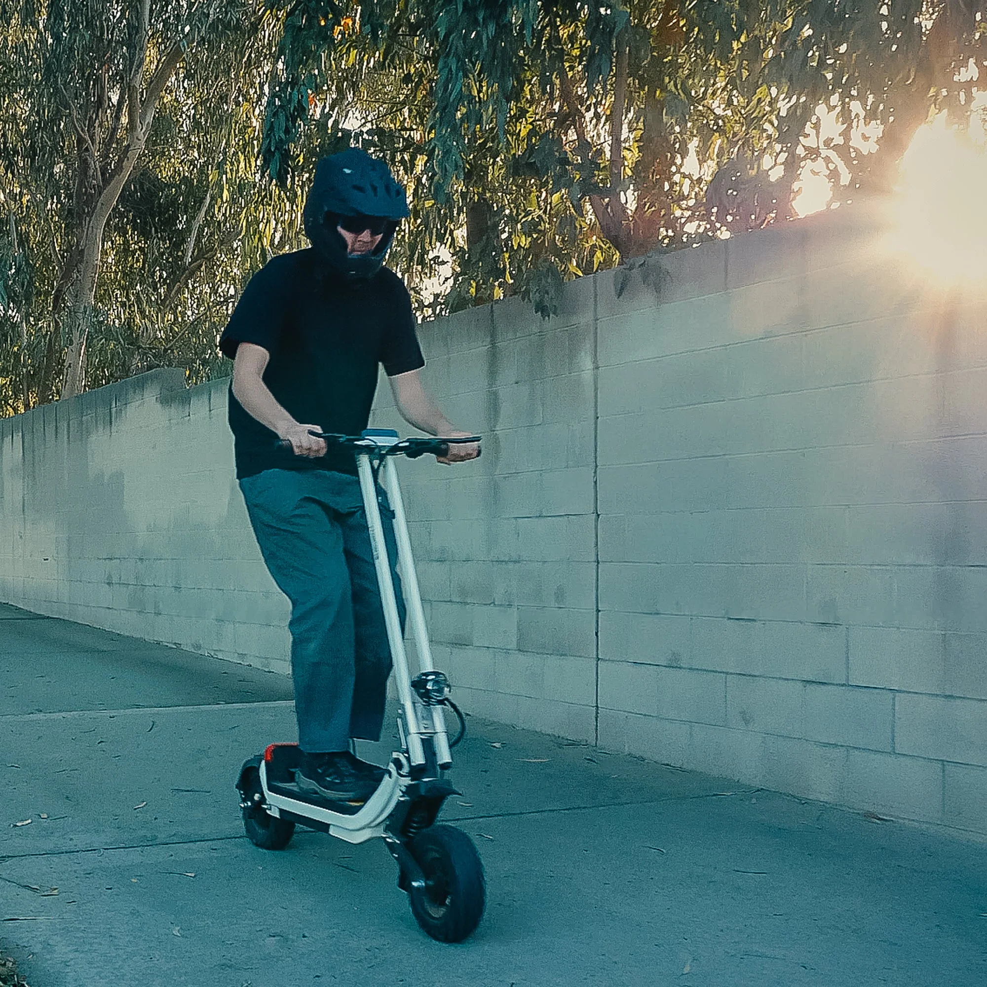 G63 ALL-TERRAIN ELECTRIC SCOOTER - Image 8